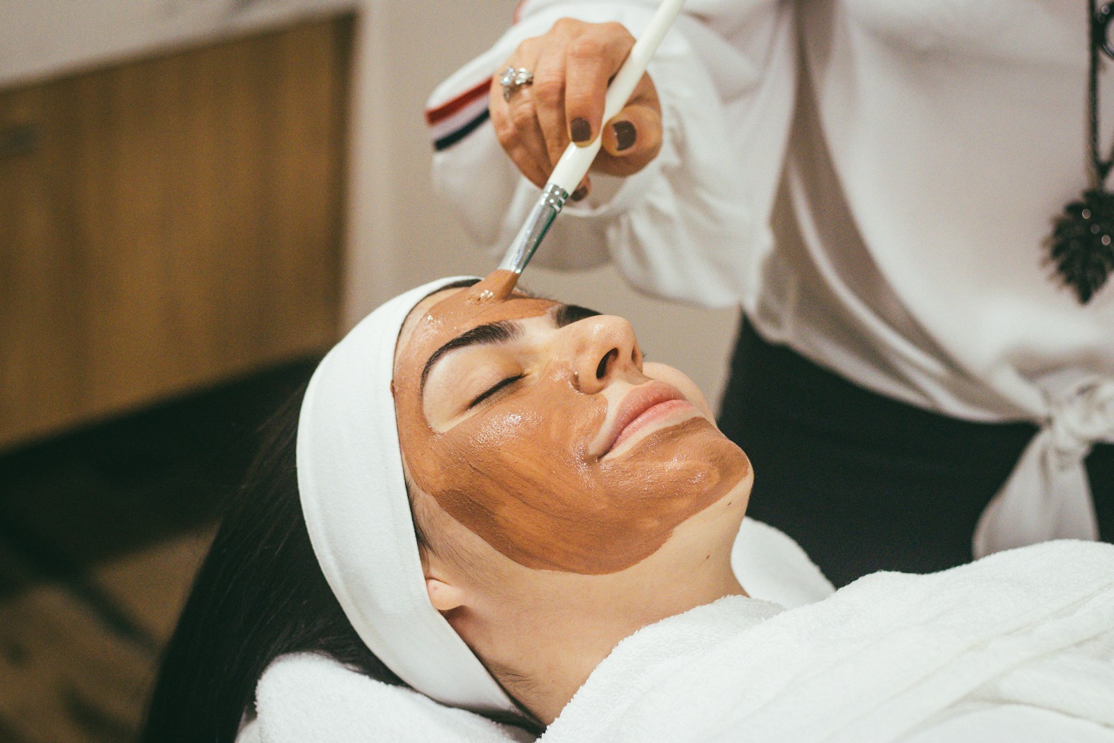 A relaxing facial, with time and care for every detail